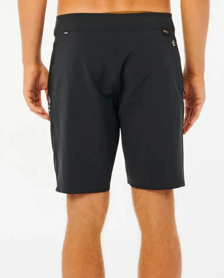 Mirage 3-2-One Light 19" Boardshort